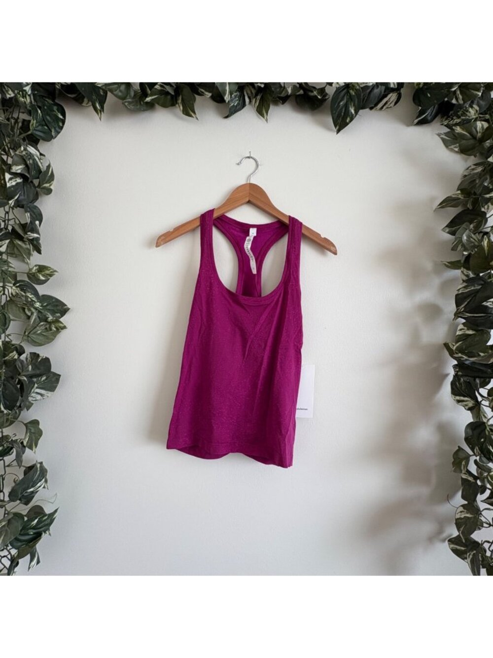 Lululemon Athletic Swiftly Tech RB Tank Top 2.0 Race Neon Magenta NWT Size 12
